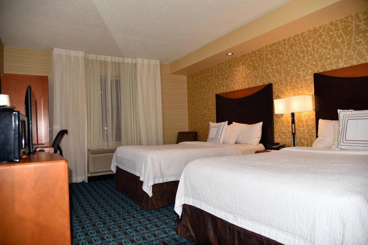 Hotel Fairfield Hartford Airport 3*